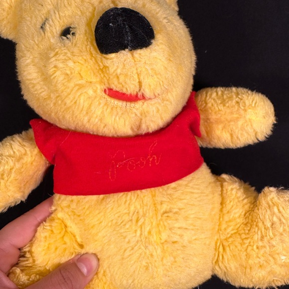 Disney Winne the Pooh Plush - Picture 2 of 5